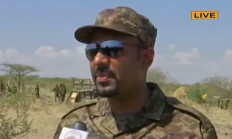 Thu tuong Ethiopia ra chien truong chong lai luc luong thieu so hinh anh