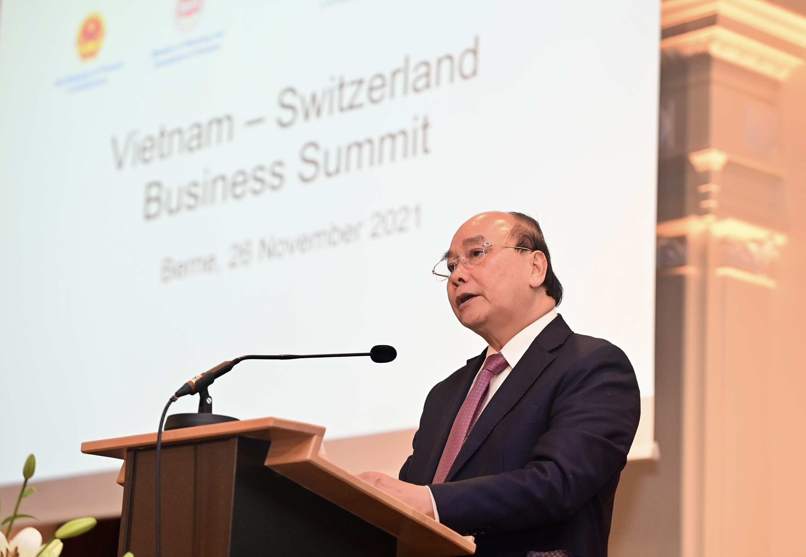 Chu tich nuoc tham thuy si anh 1