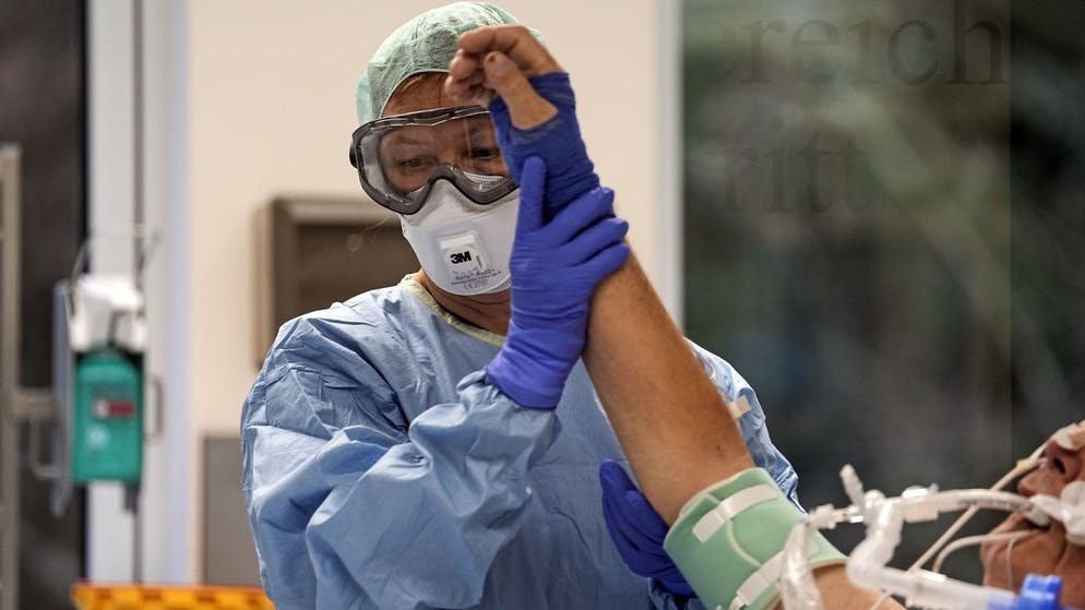 bien chung Omicron anh 2