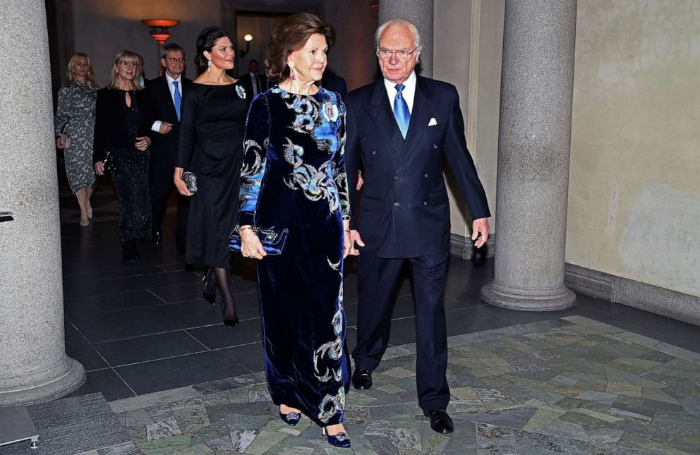 vua va hoang hau Thuy Dien mac Covid-19 anh 1