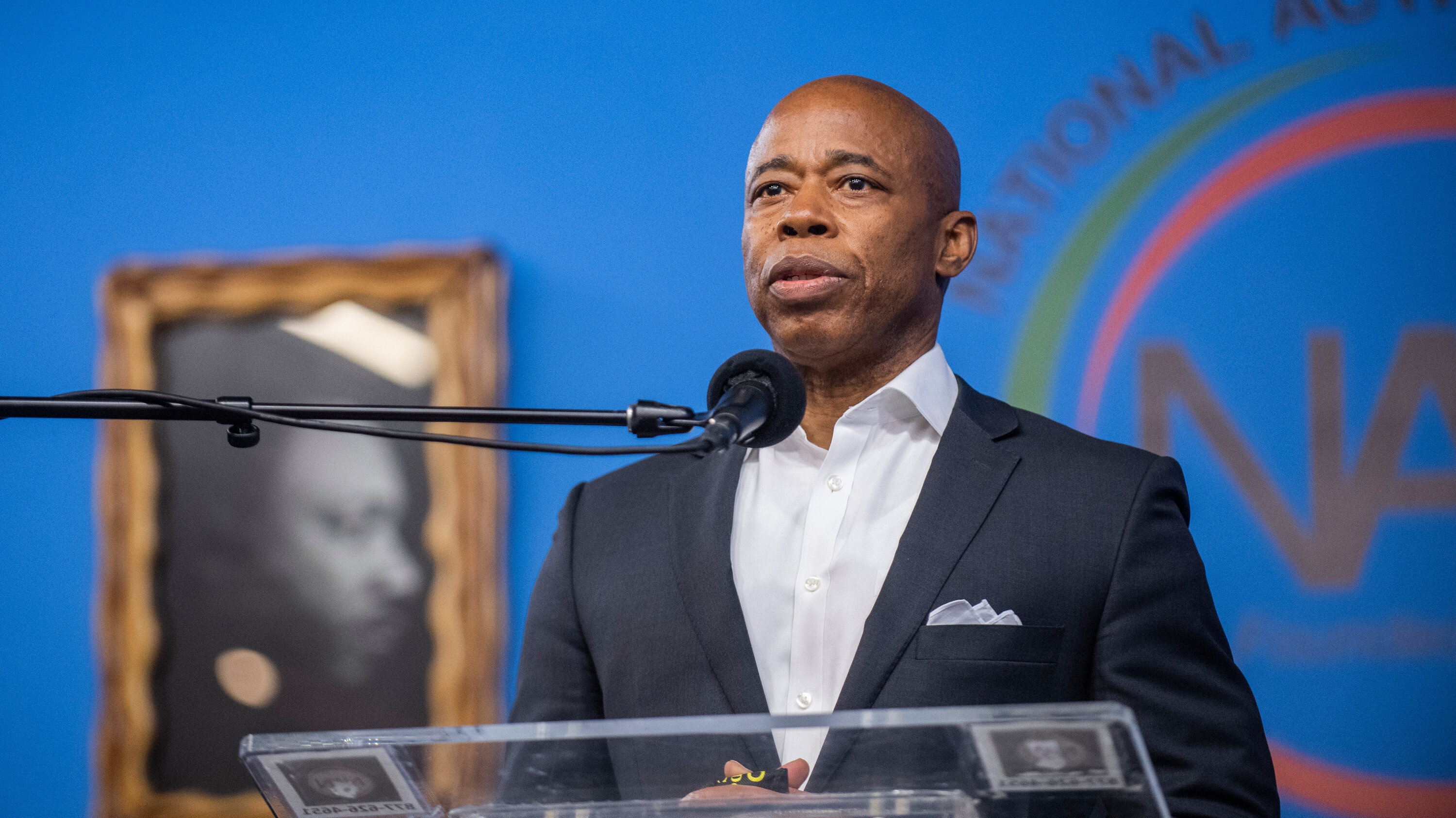 dich Covid-19 o My anh 1