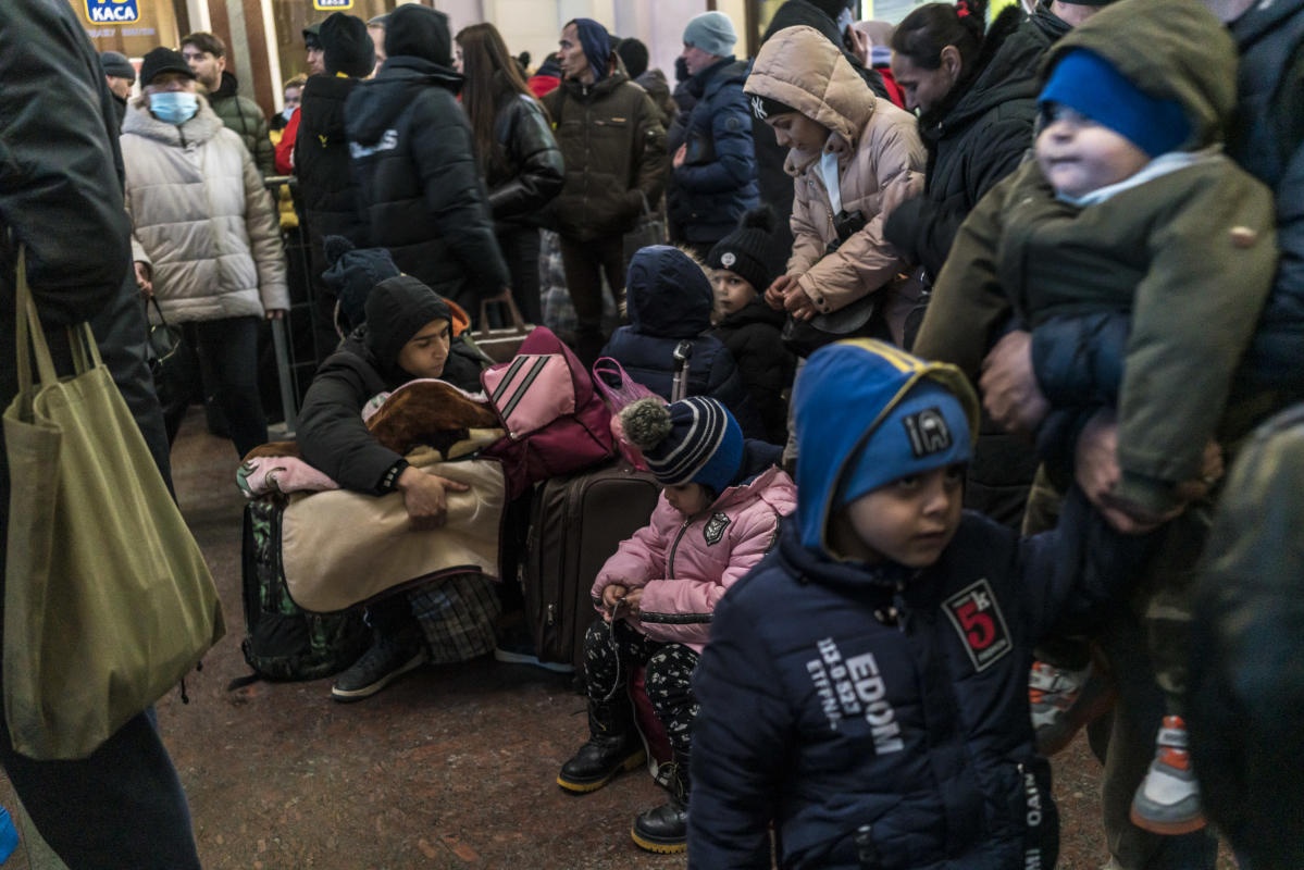 lan song Covid-19 moi anh 2