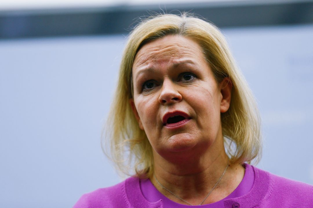 Duc cung co he thong ham tru an anh 1