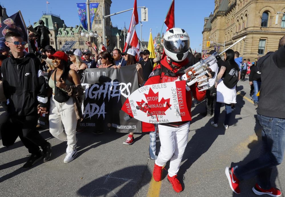 bieu tinh xe may o thu do Canada anh 2