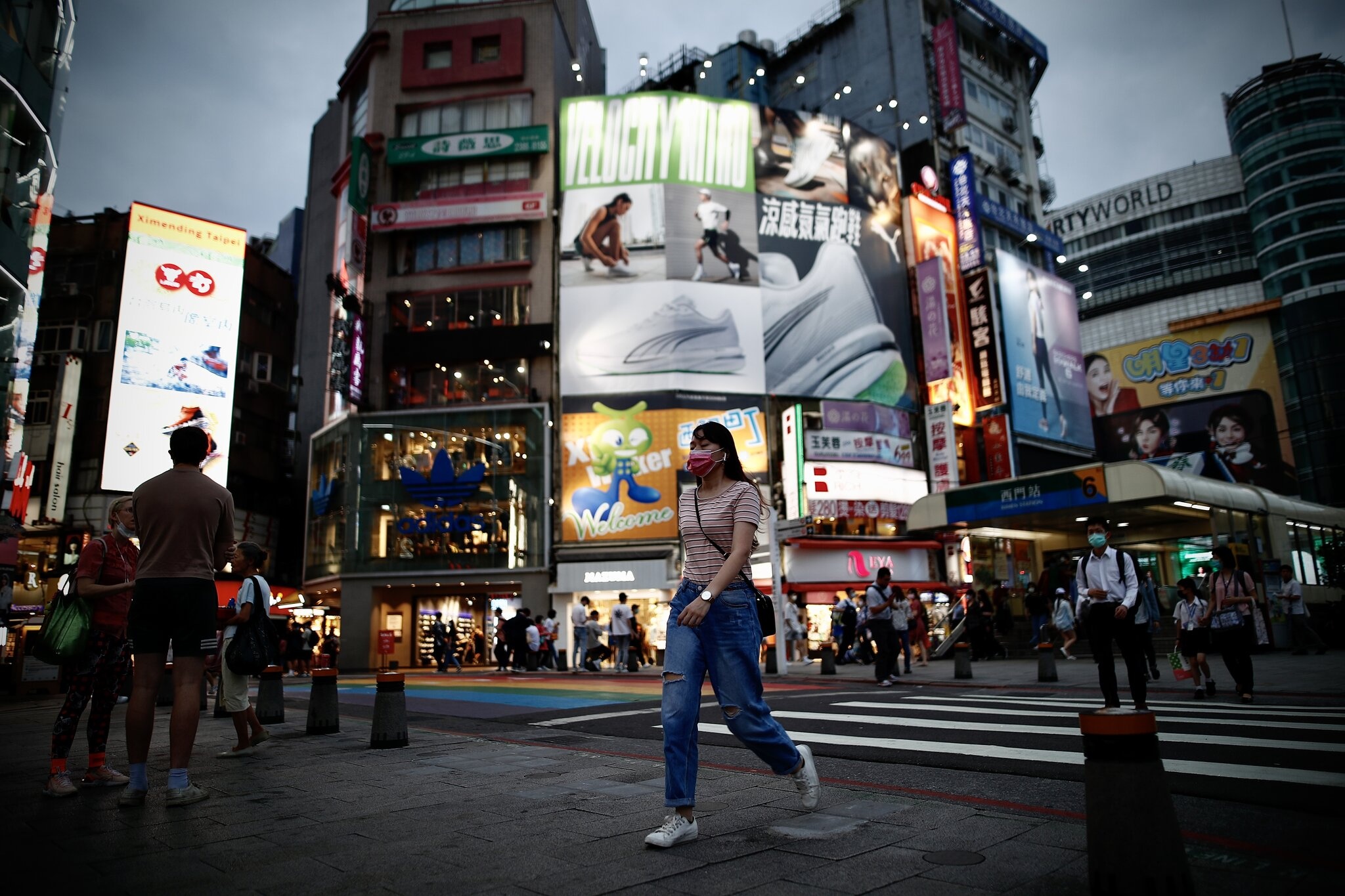 chống dịch Covid-19 ở Đài Loan ảnh 1 chong dich Covid-19 o Dai Loan anh 1