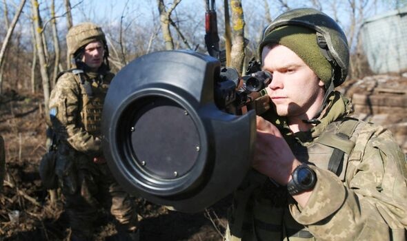 Nga tuyen bo pha huy lo vu khi phuong Tay gui cho Ukraine hinh anh