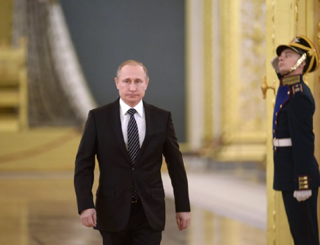 Tong thong Putin toi Tehran hinh anh