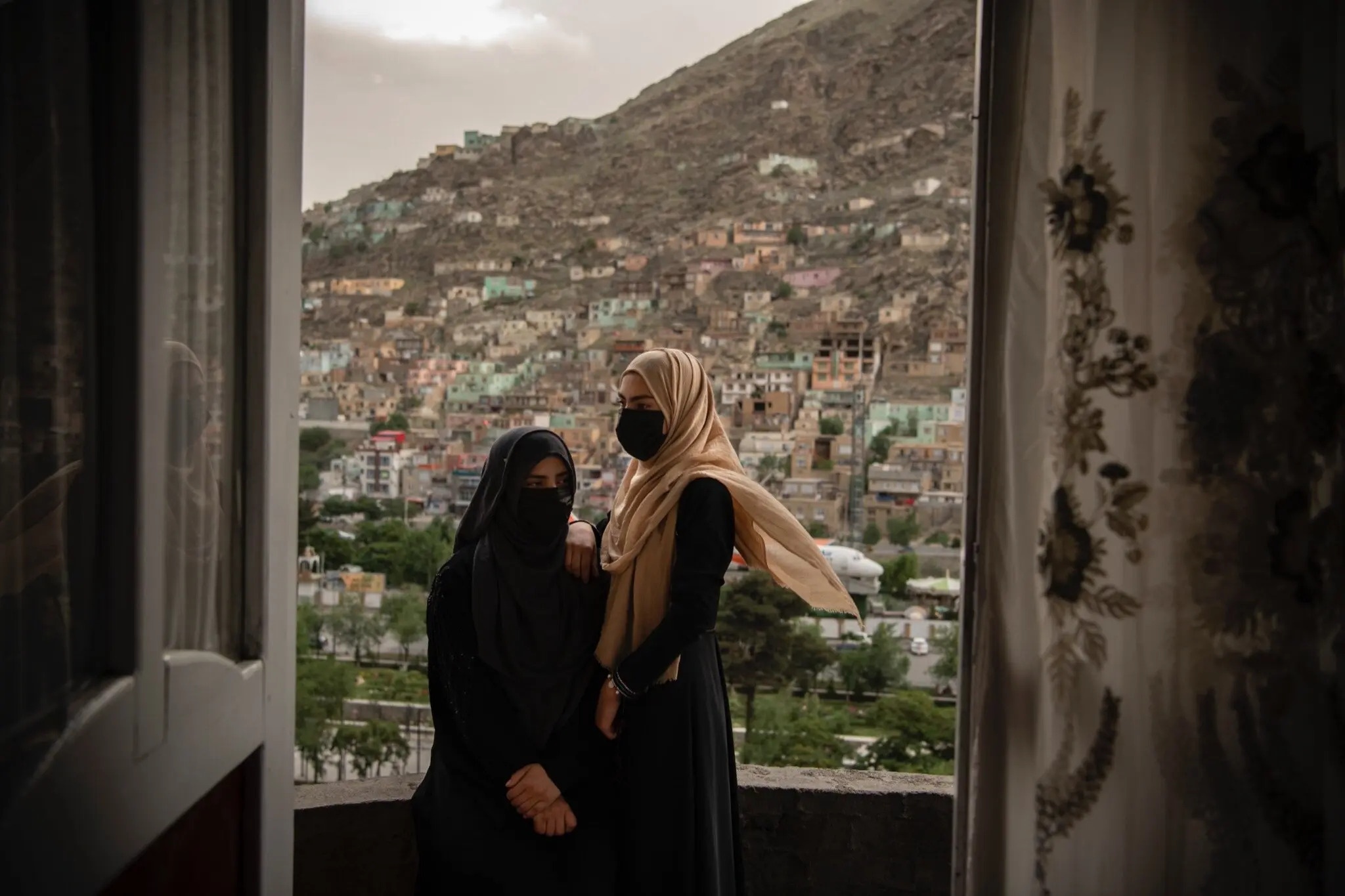 Afghanistan duoi thoi Taliban anh 2