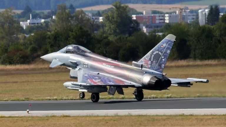 Duc toi Australia tap tran anh 2