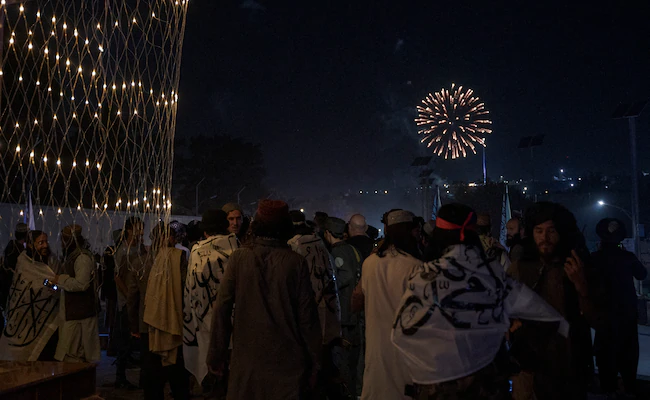 My rut quan khoi taliban anh 3