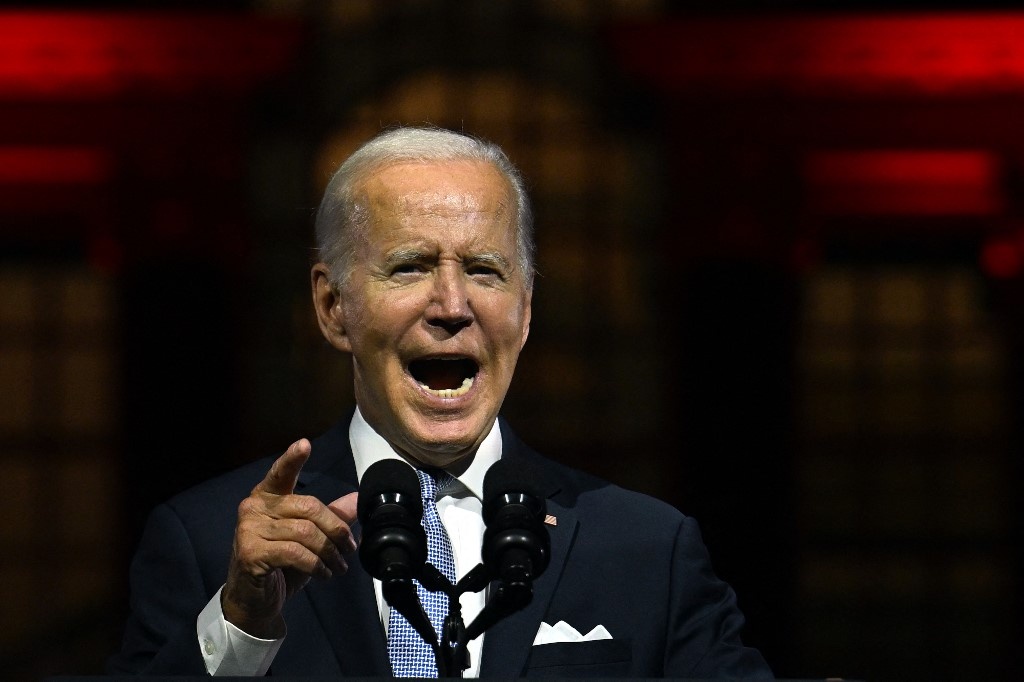 Ong Biden gia tu 'lang kinh mau hong' hinh anh