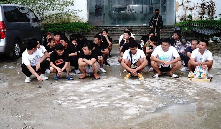 Cuoc thao chay cua 70 lao dong Viet o Campuchia hinh anh