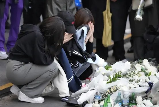 Thu tuong Han Quoc thua nhan that bai sau tham kich Itaewon hinh anh