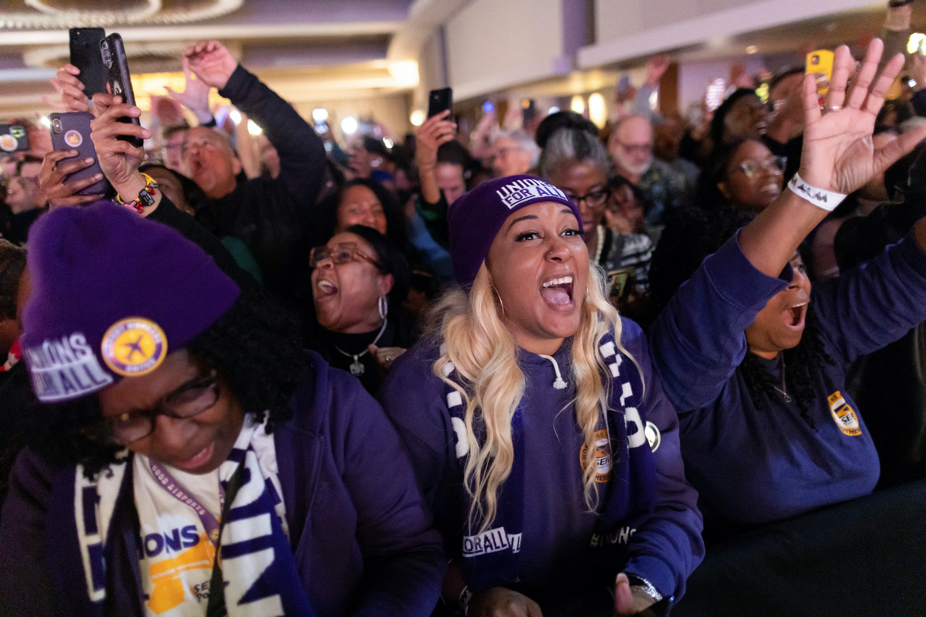 Cuoc dua ton kem nhat trong bau cu giua ky My 2022 hinh anh