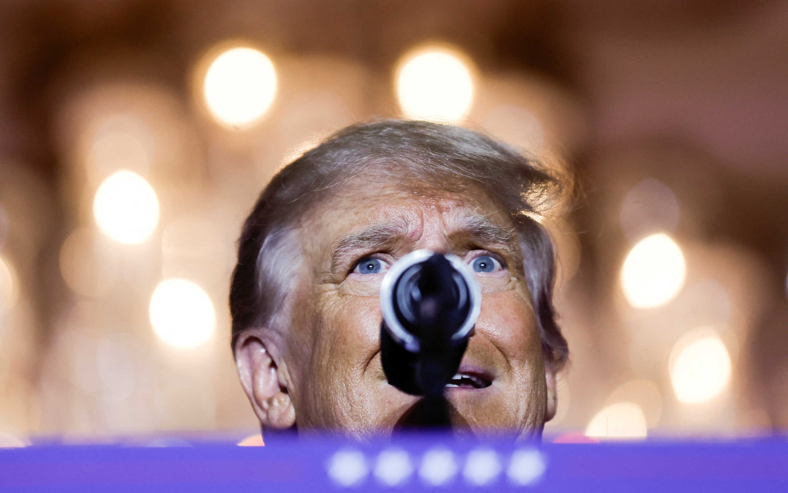 Sach ve ong Trump 'dat nhu tom tuoi' hinh anh