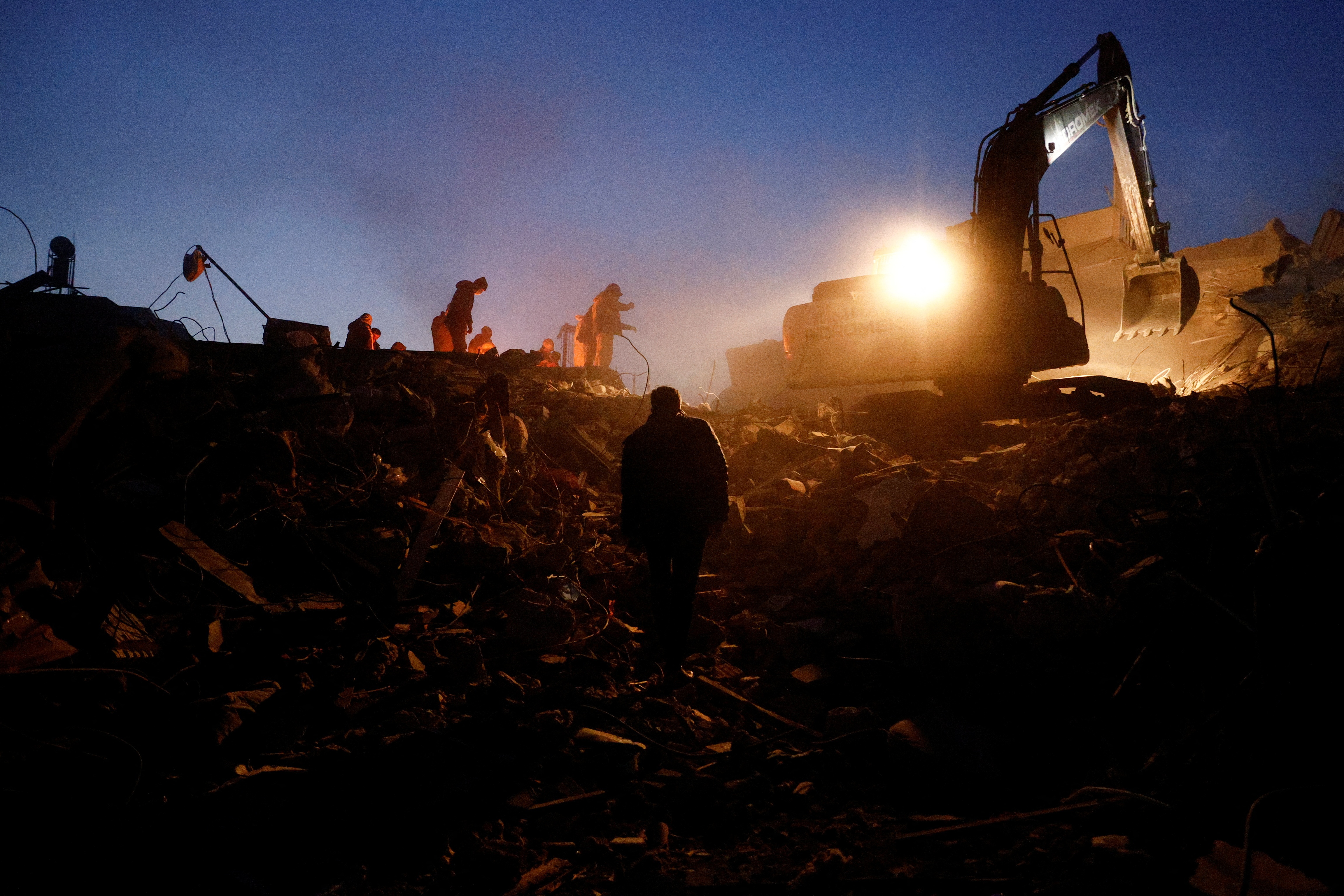 dong dat tho nhi ky anh 1