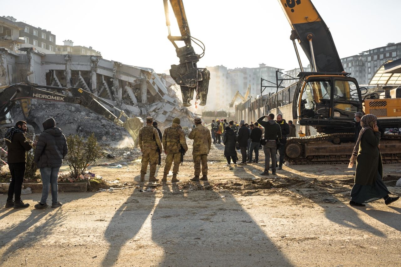 động đất thổ nhĩ kỳ ảnh 1 dong dat tho nhi ky anh 1