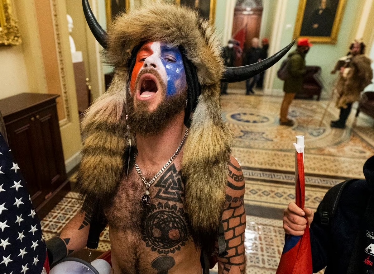 deo sung o Dien Capitol anh 1