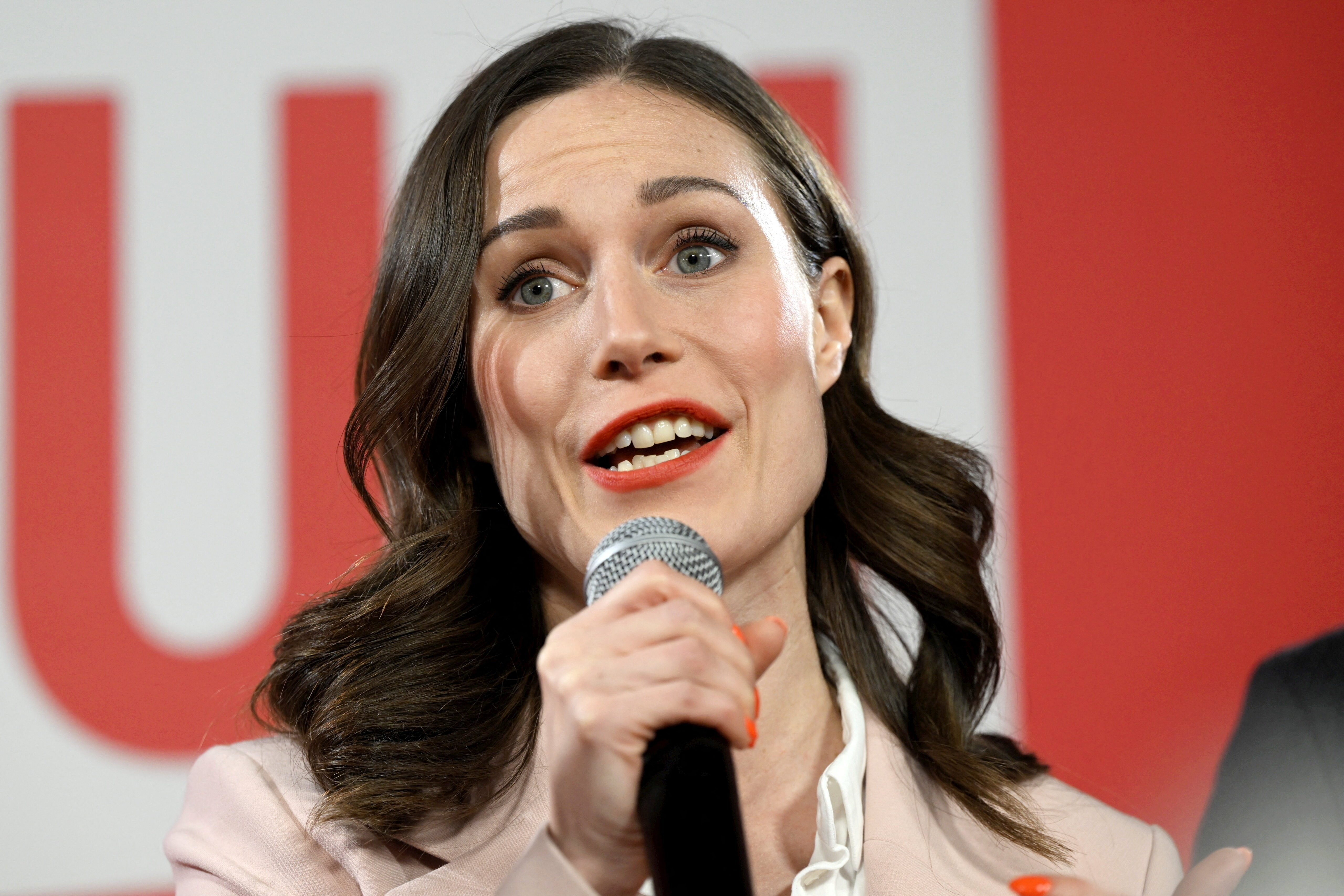 binh dang gioi chinh tri anh 3