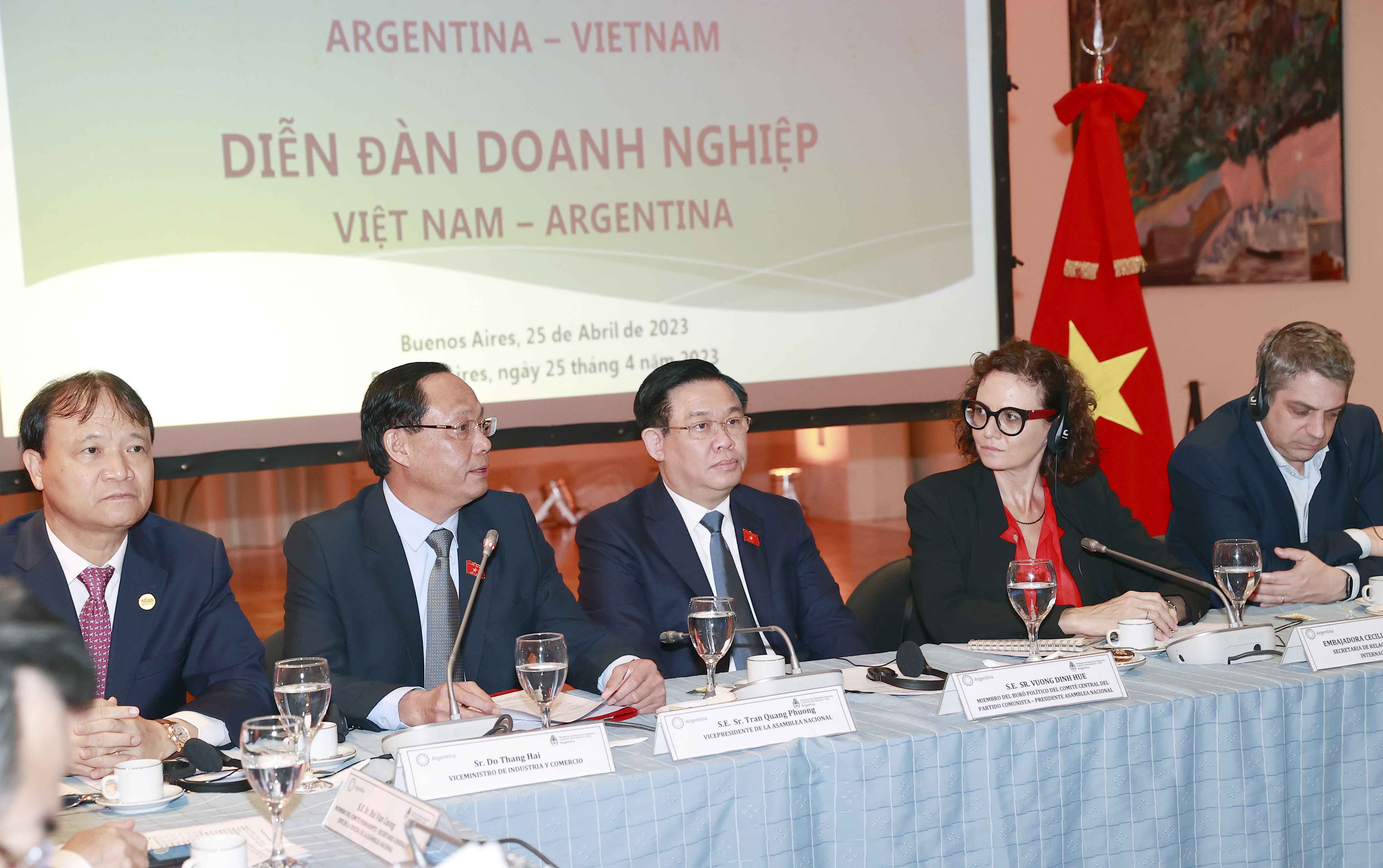 tham Argentina anh 1