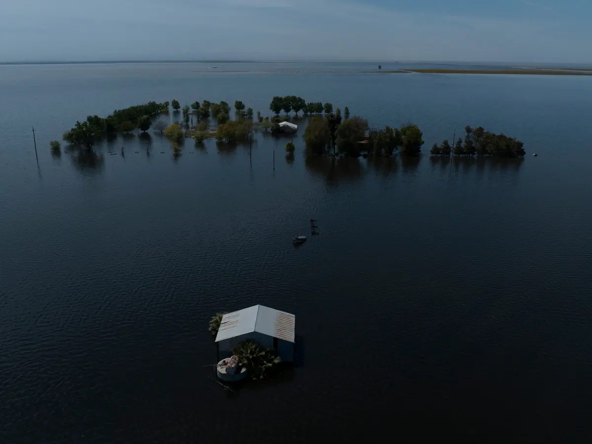 Anh ve tinh cho thay 'ho ma' o California xuat hien tro lai hinh anh