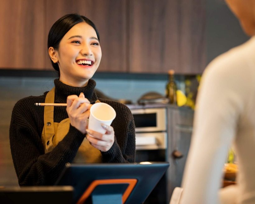 Ly do thanh nien Trung Quoc bo van phong sang lam viec nhe luong thap hinh anh