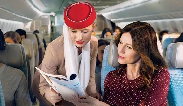 Gia ve may bay se cham dut su dien ro trong nam 2024? hinh anh