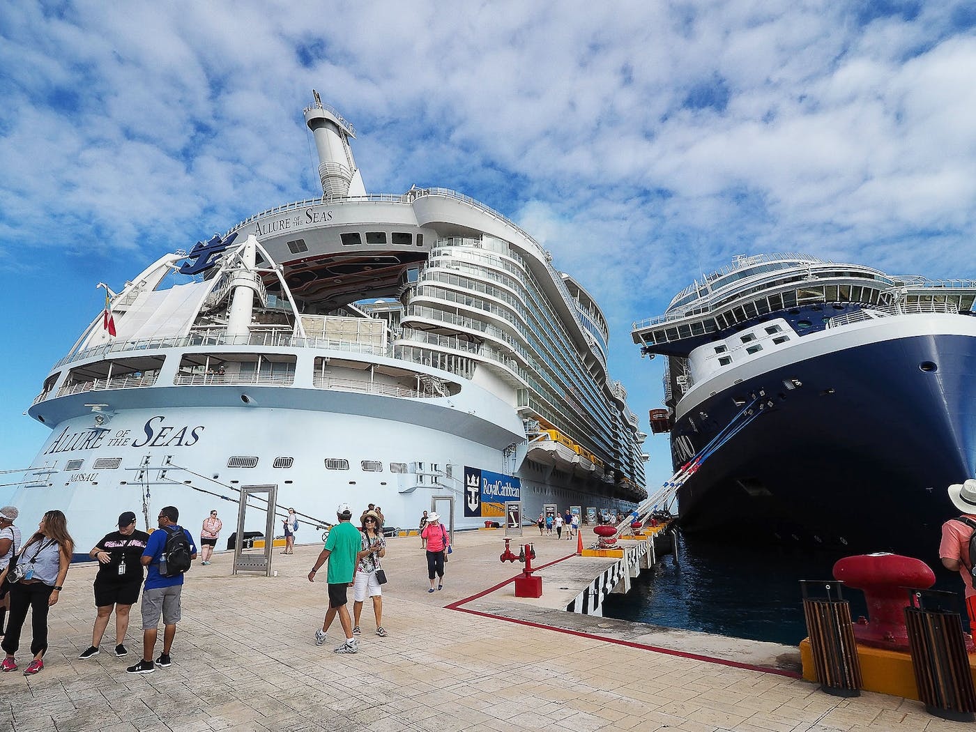 cam khong mang len tau anh 4