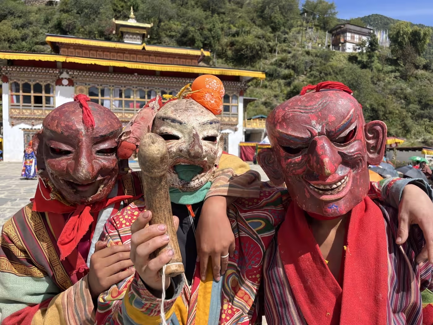 Ben trong quoc gia duoc menh danh la hanh phuc nhat the gioi hinh anh