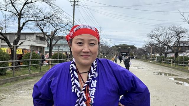 Ben trong 'le hoi khoa than' Hadaka Matsuri lan dau mo cua cho phu nu hinh anh