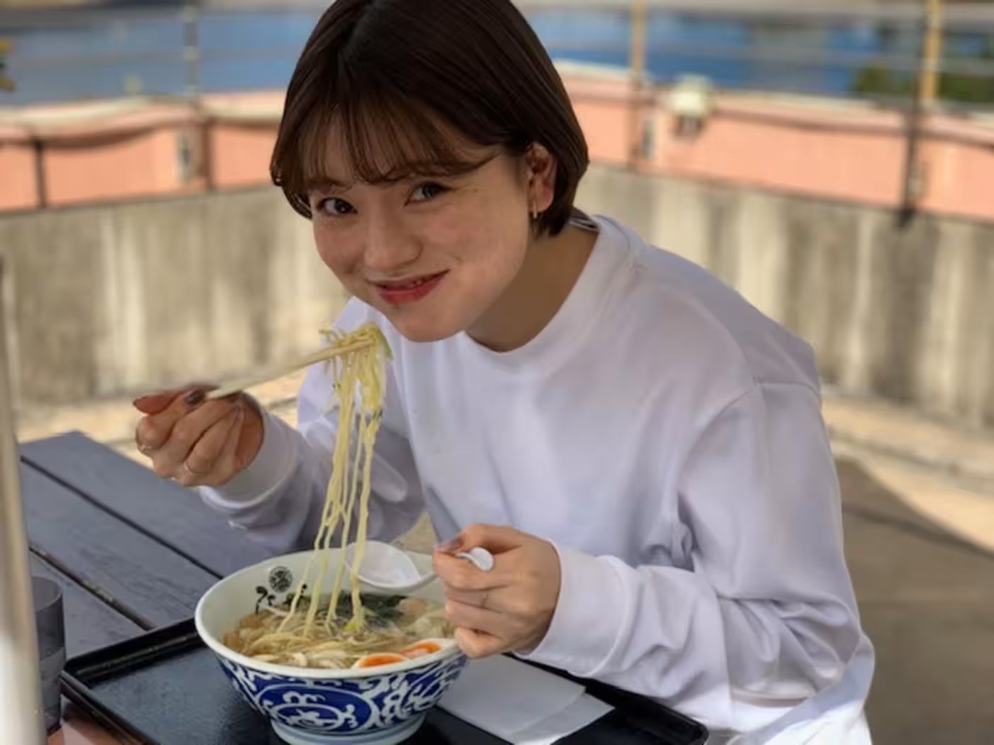 Su troi day cua 'ramen girls' hinh anh