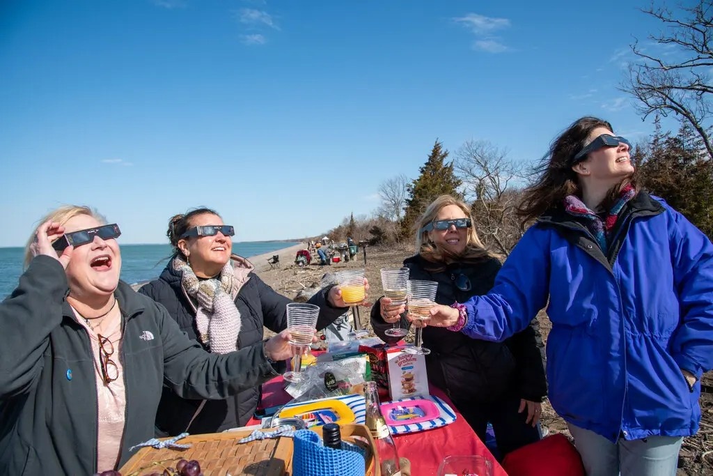 nhat thuc toan phan anh 7