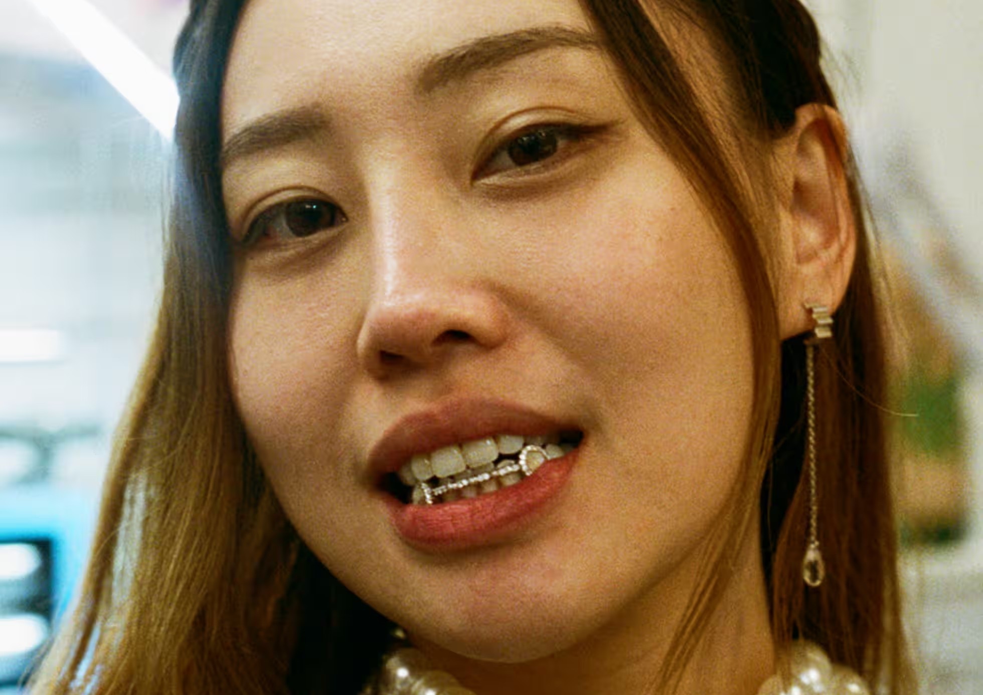 Phong cach lam dep rang thoi thuong hinh anh