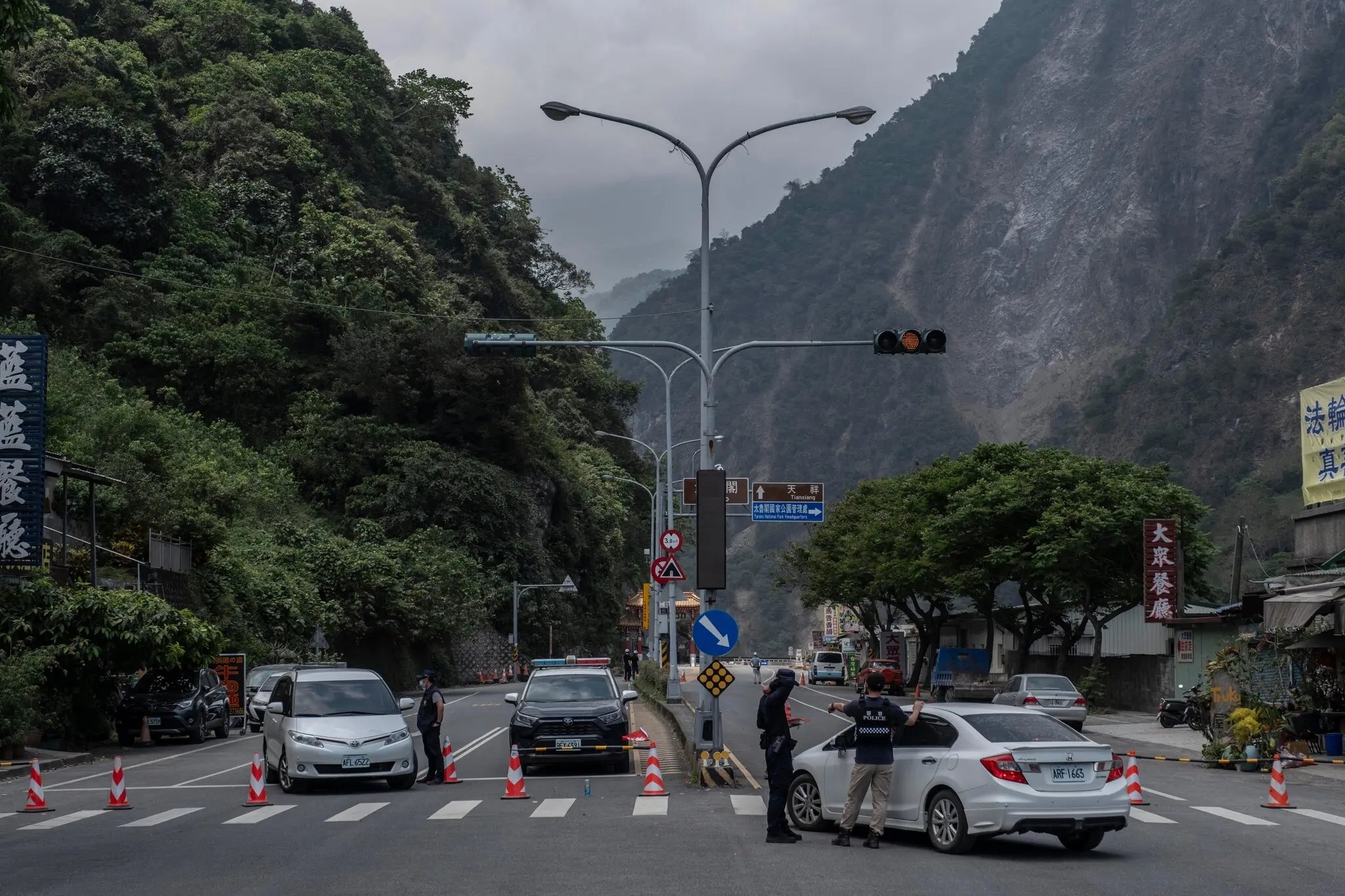 dong dat dai loan anh 9