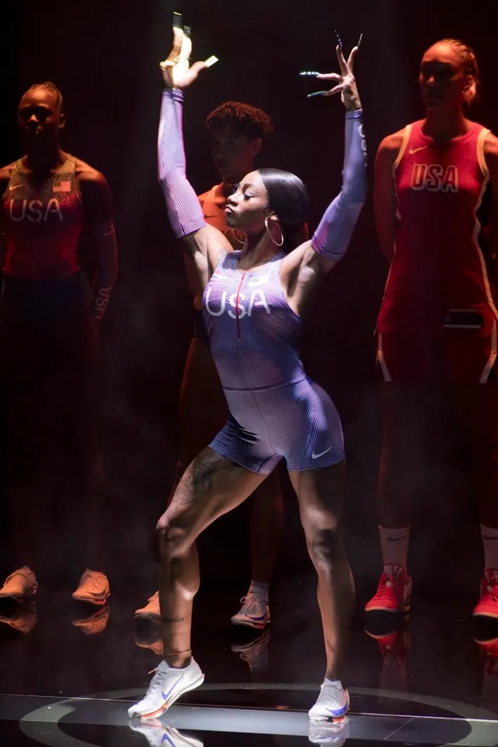 trang phuc Olympic anh 1