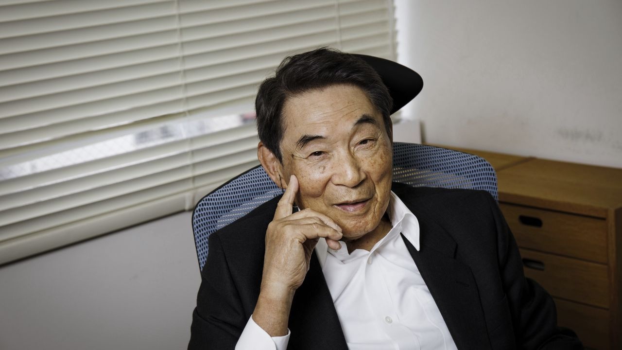 Nguoi dan ong 84 tuoi da cuu Nvidia la ai hinh anh