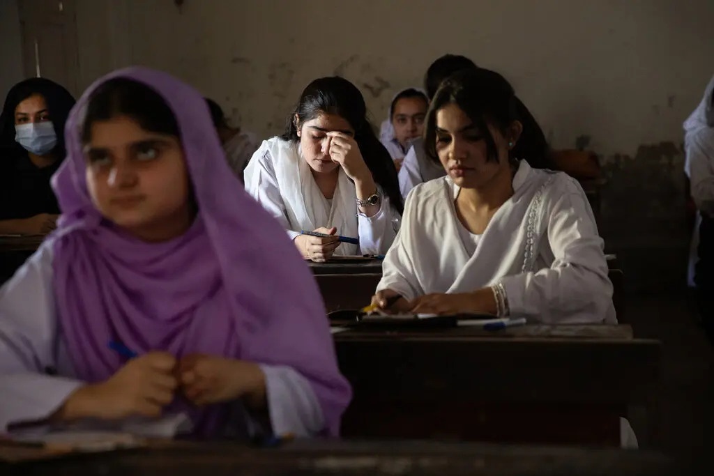 nang nong nam a anh 5