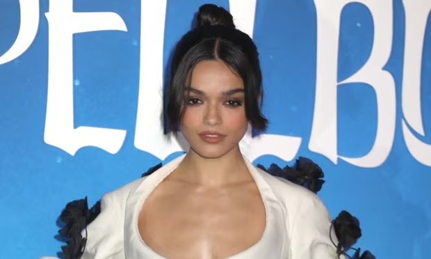 Ngoi sao phim Bach Tuyet 'quay xe' sau khi chi trich ong Trump hinh anh