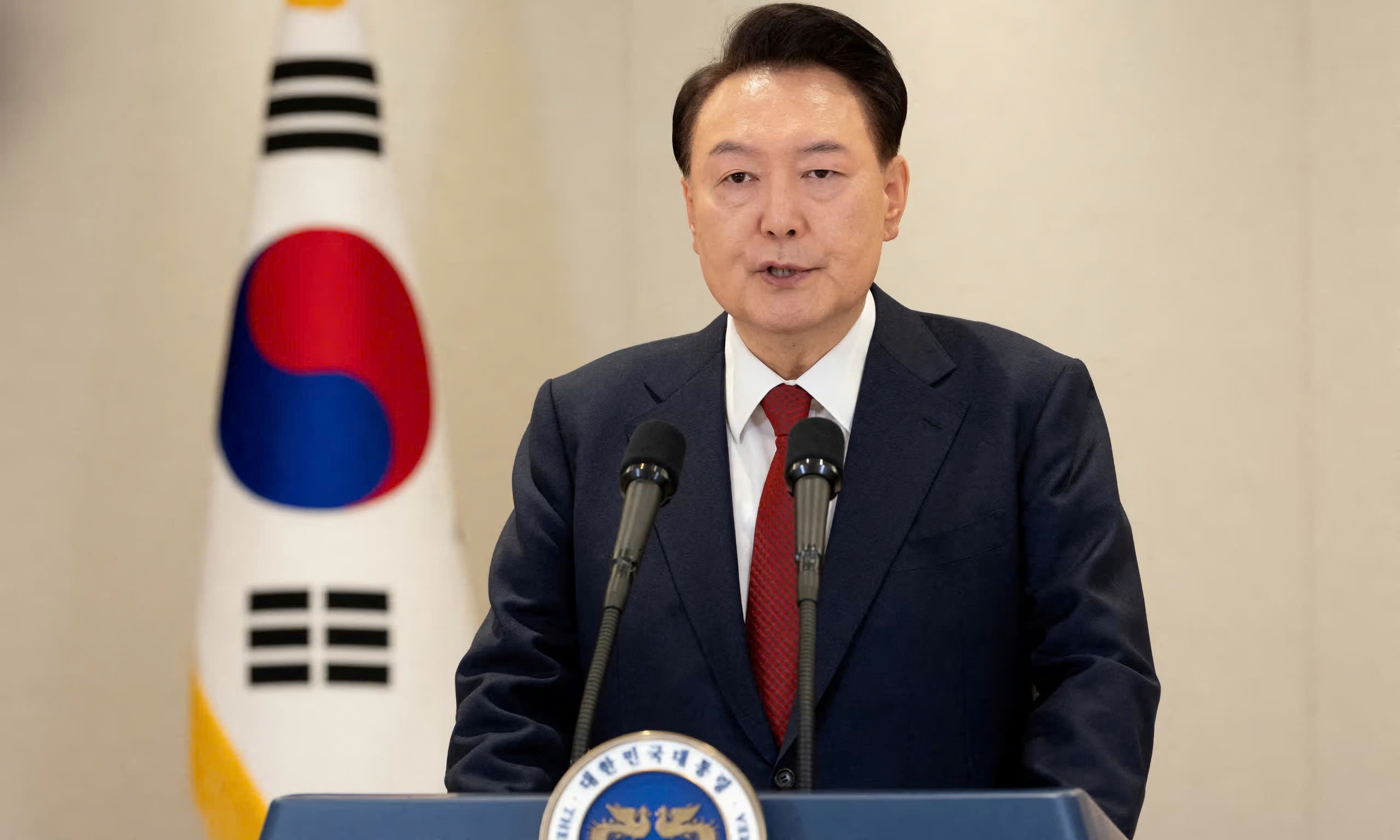 Tong thong Han Quoc Yoon Suk Yeol bi luan toi hinh anh