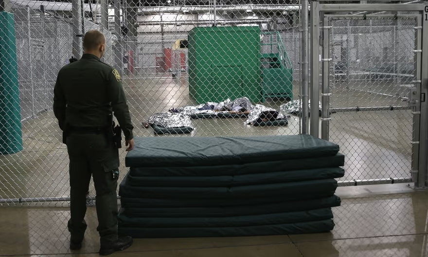 bat nguoi nhap cu anh 3