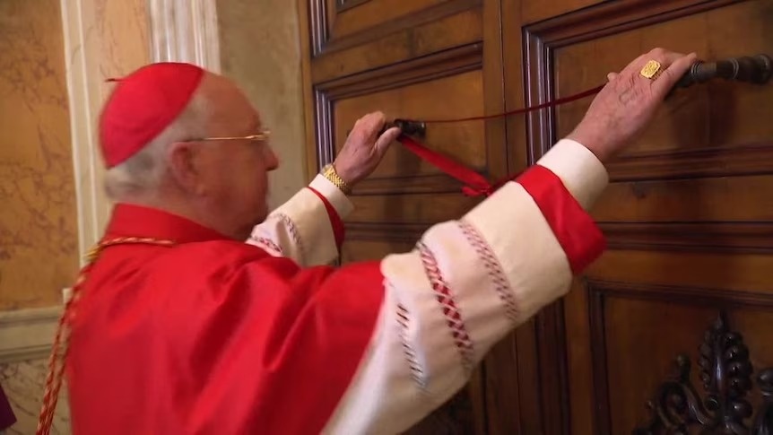 Niem phong noi o cua Giao hoang Francis hinh anh