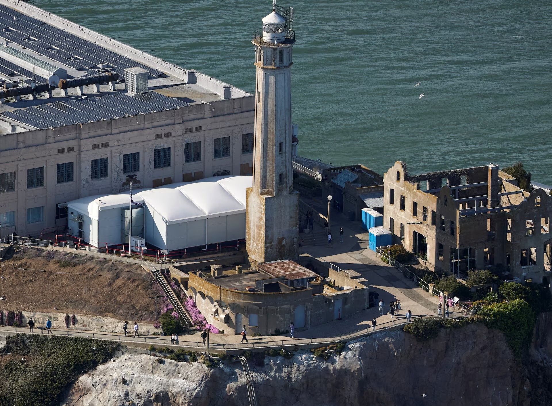 nha tu Alcatraz anh 1