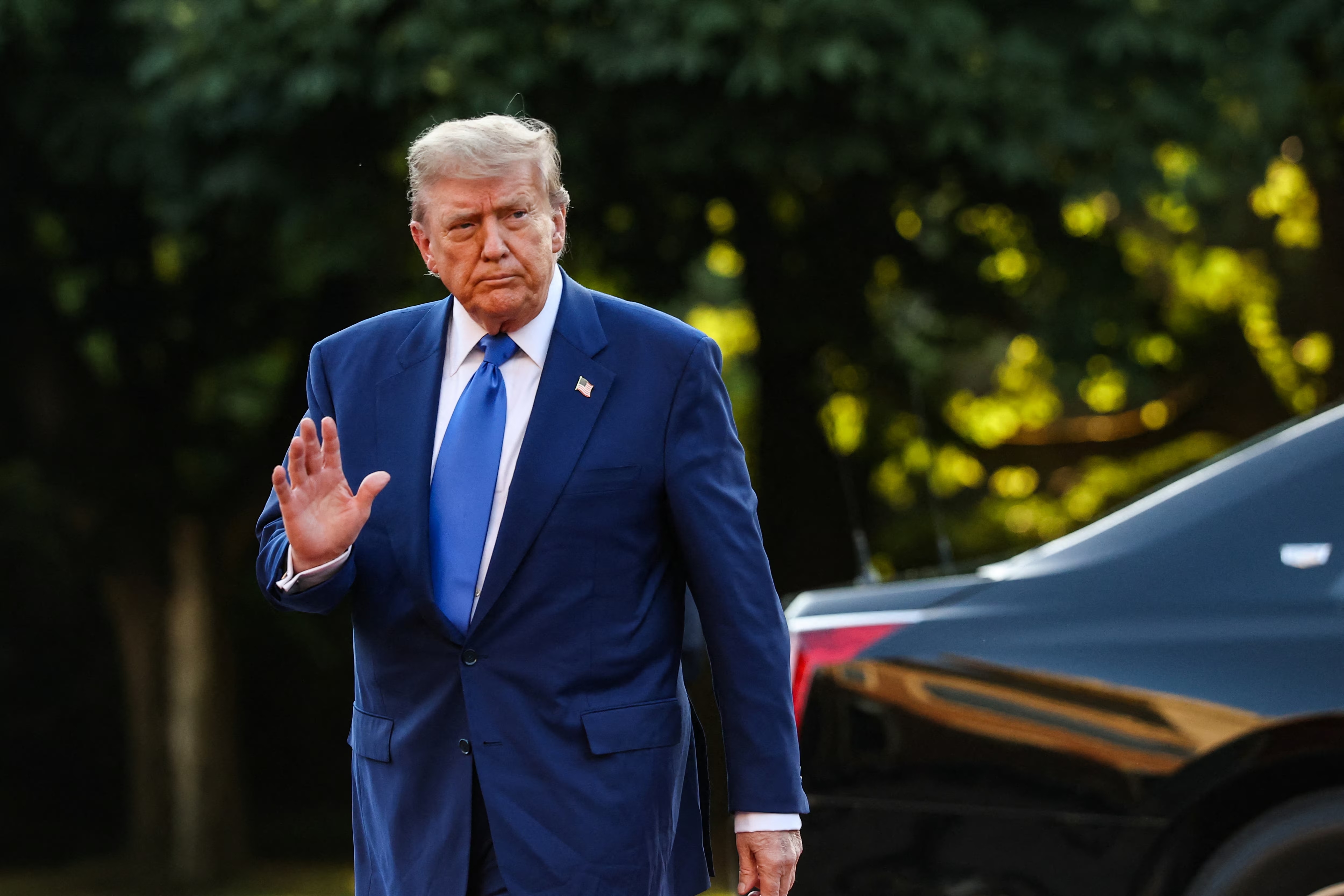 Toa an Toi cao My bat den xanh cho ke hoach gay tranh cai cua TT Trump hinh anh