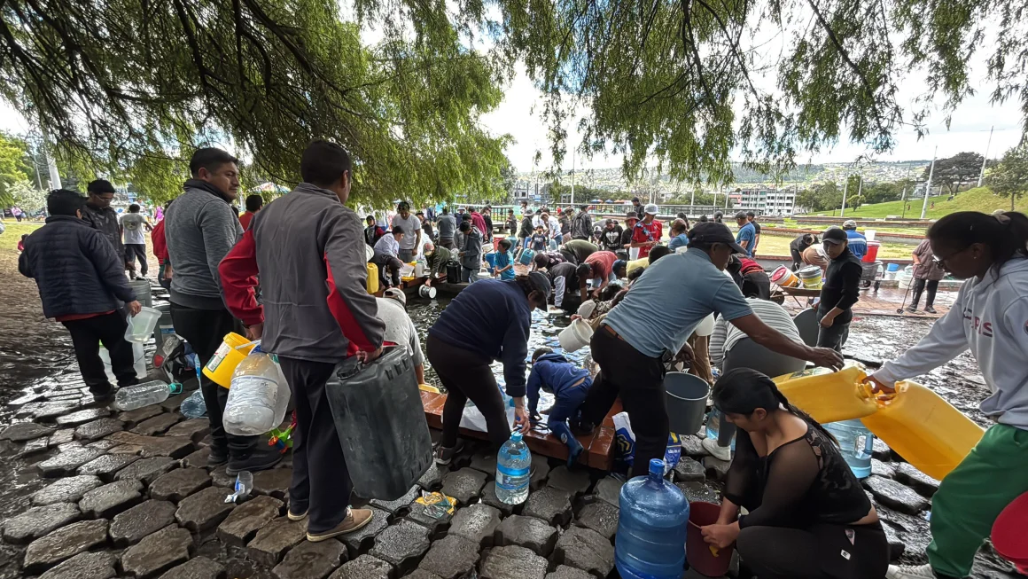 Chuyen gi dang xay ra o thu do cua Ecuador? hinh anh