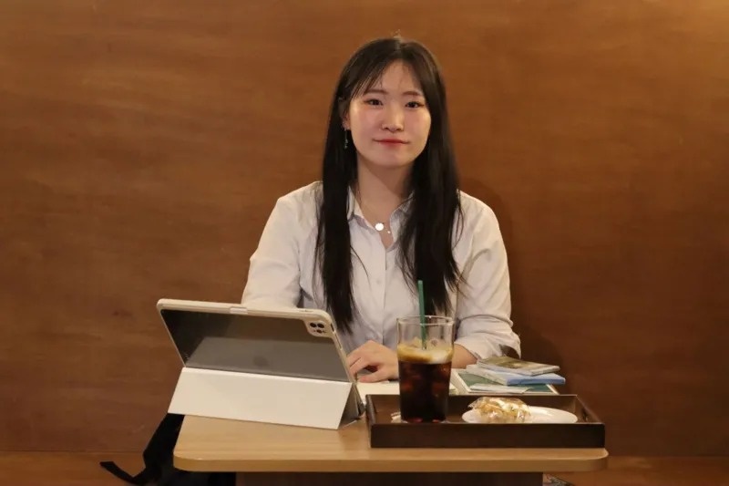 lam viec tai quan anh 3