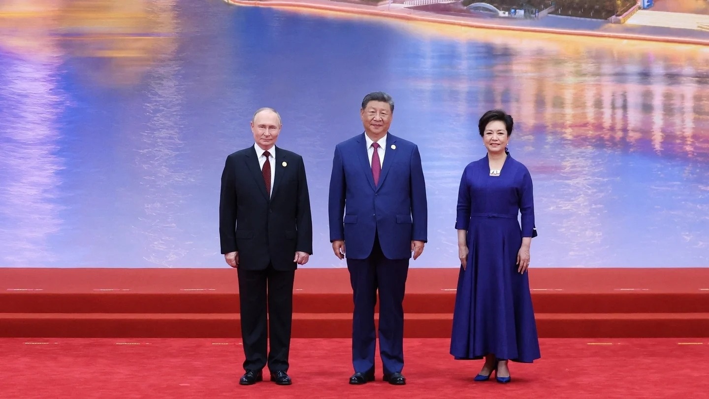 Tong thong Putin gap Chu tich Tap Can Binh hinh anh