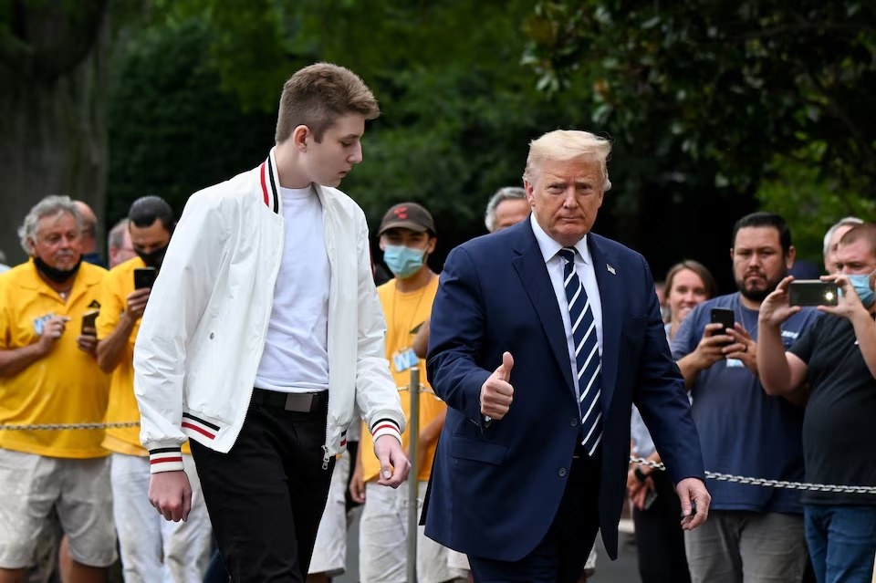 Barron Trump anh 1