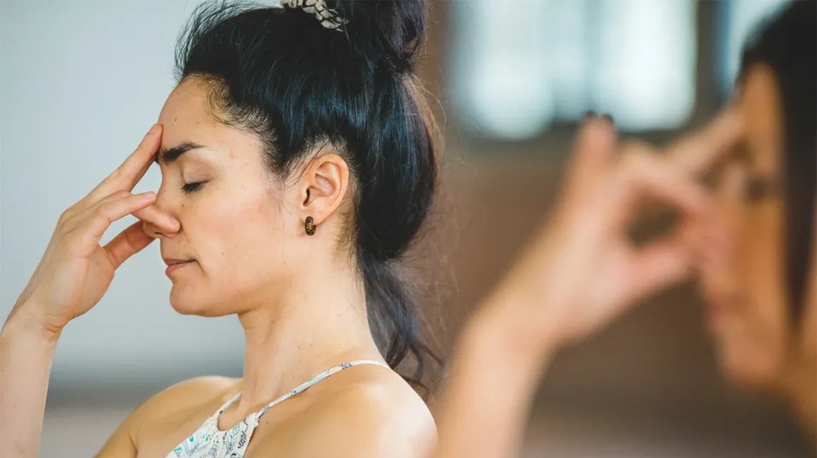 Lop hoc hit tho gay sot khap the gioi hinh anh