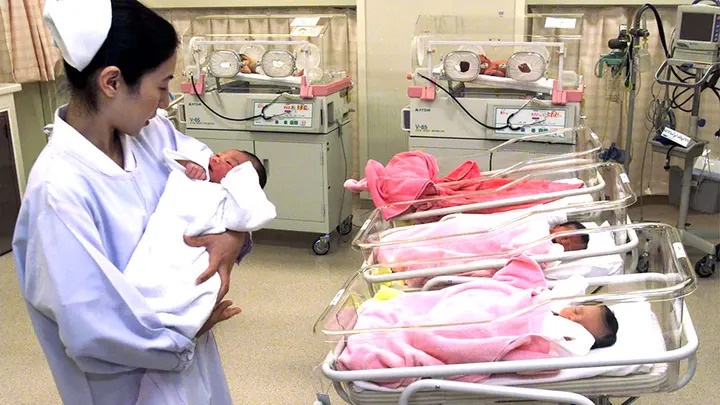 hon nhan dong gioi anh 1