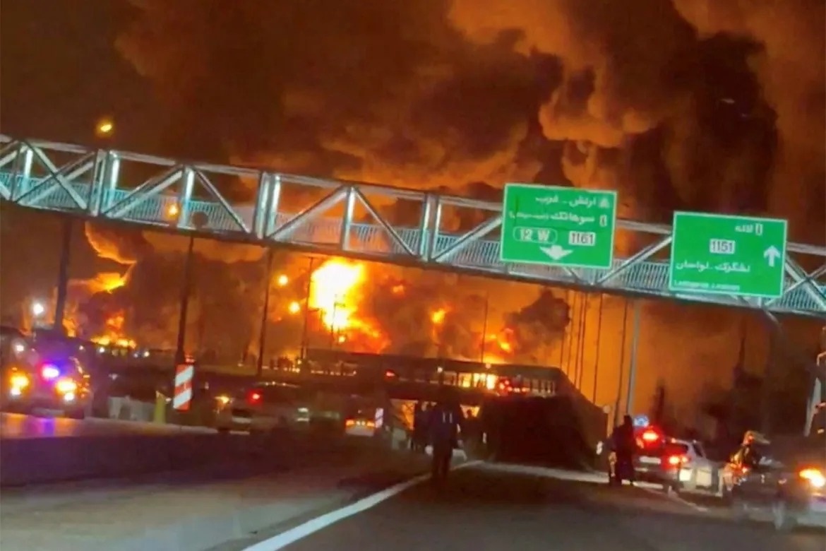 Tehran 'nghet tho' hinh anh